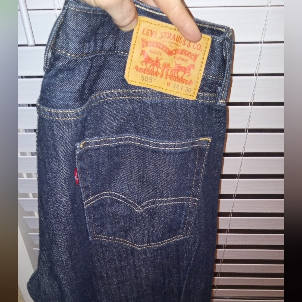 Levi's athletic fit tapered leg jeans 34x30